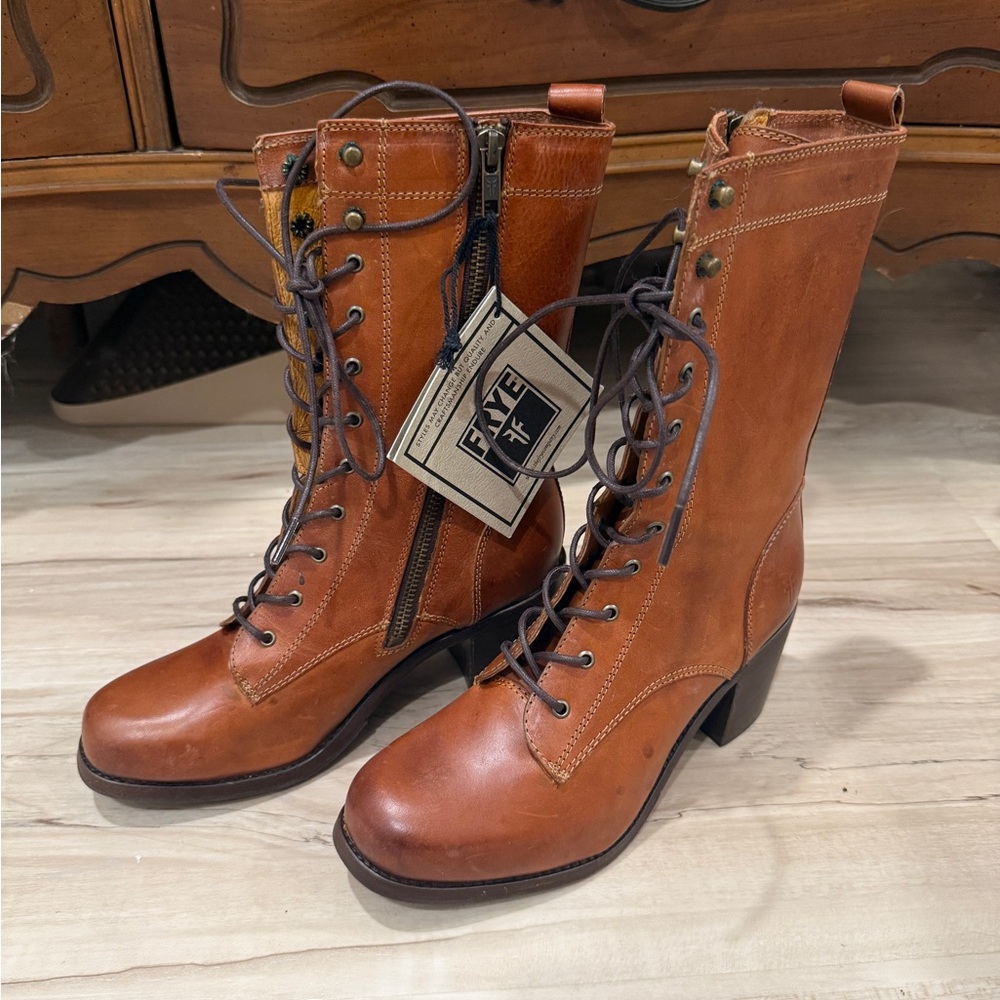 Frye kendall Brown Leather Lace-Up Boots